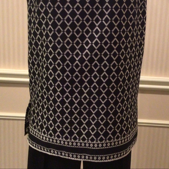 🛍2for$40 Sleeveless black and white blouse NWOT - Picture 5 of 6